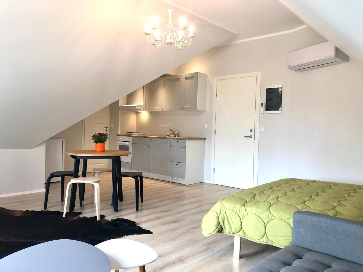 Kärdla Captain'S House - Kaptenimaja - Apartments מראה חיצוני תמונה